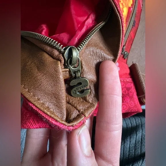 DESIGUAL canvas and leather messenger bag! - Picture 13 of 16